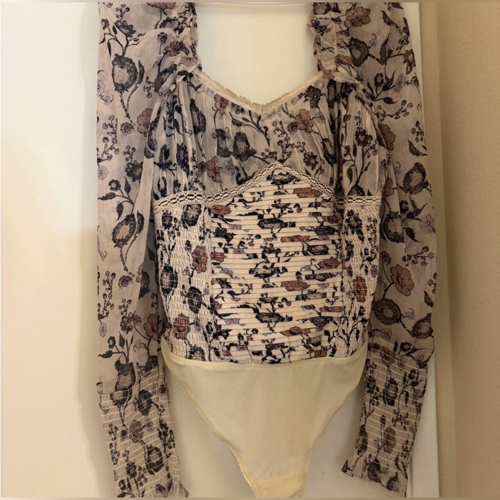 NWOT Free People Floral Bodysuit